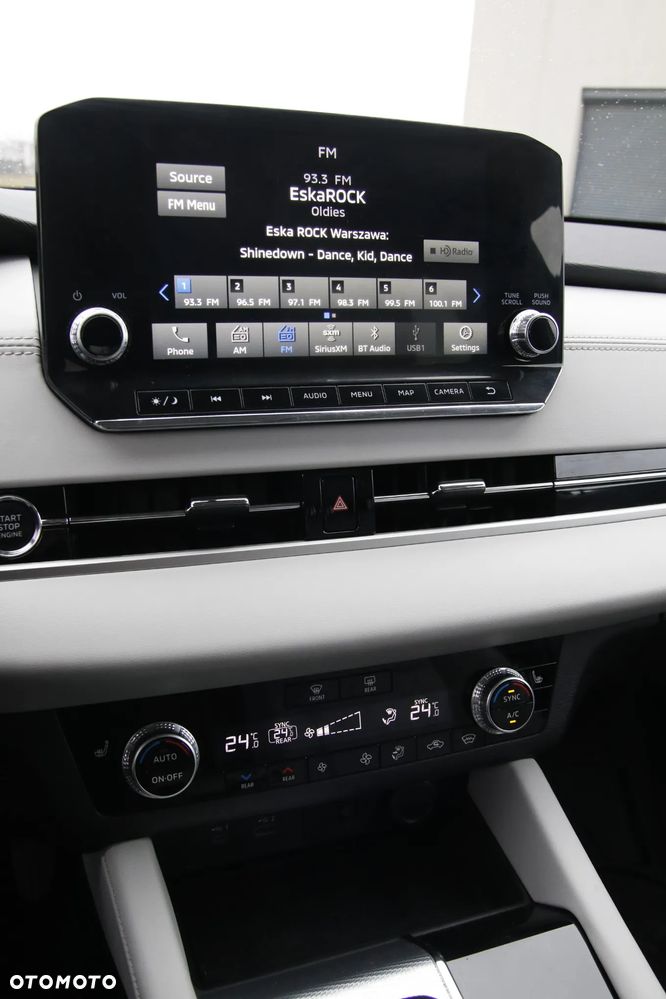 Mitsubishi Outlander 2.4 4WD CVT Intense - 22