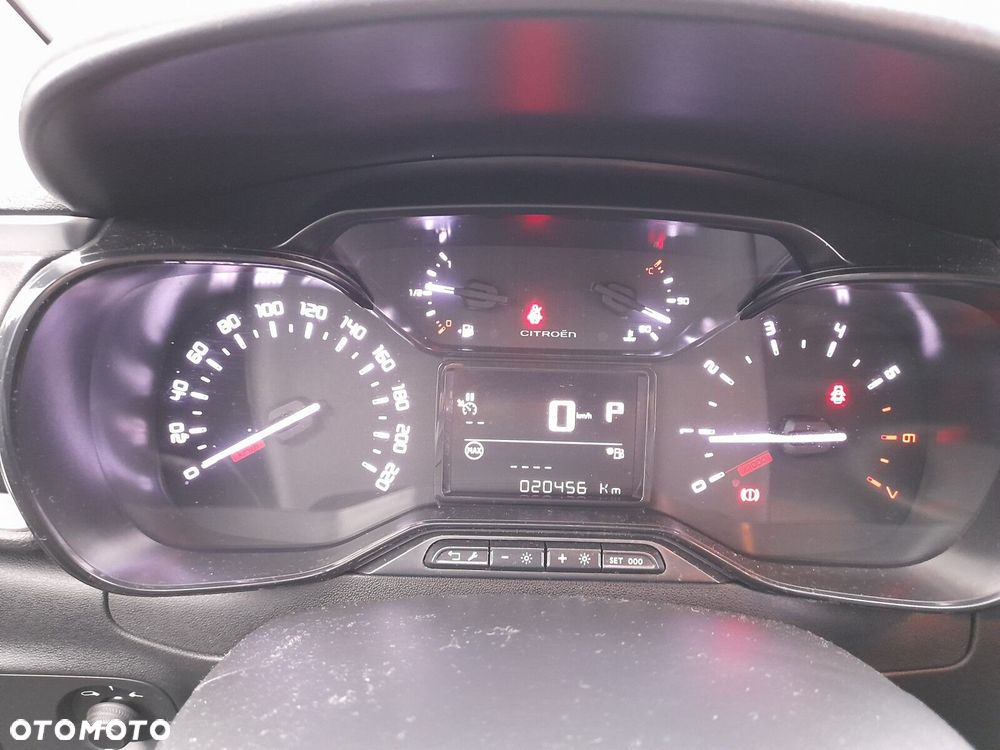 Citroën C3 1.2 PureTech Shine EAT6 - 24