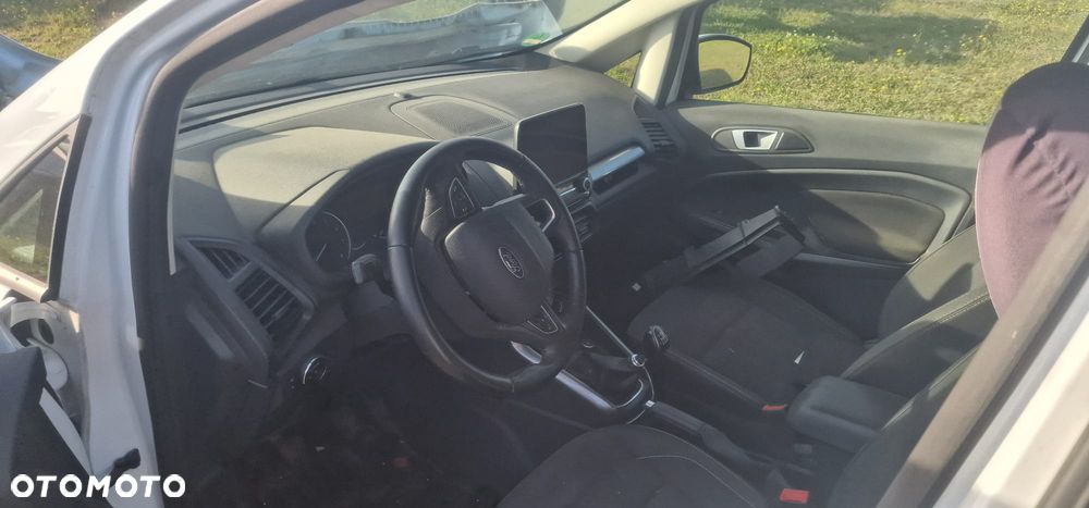 Ford EcoSport - 6