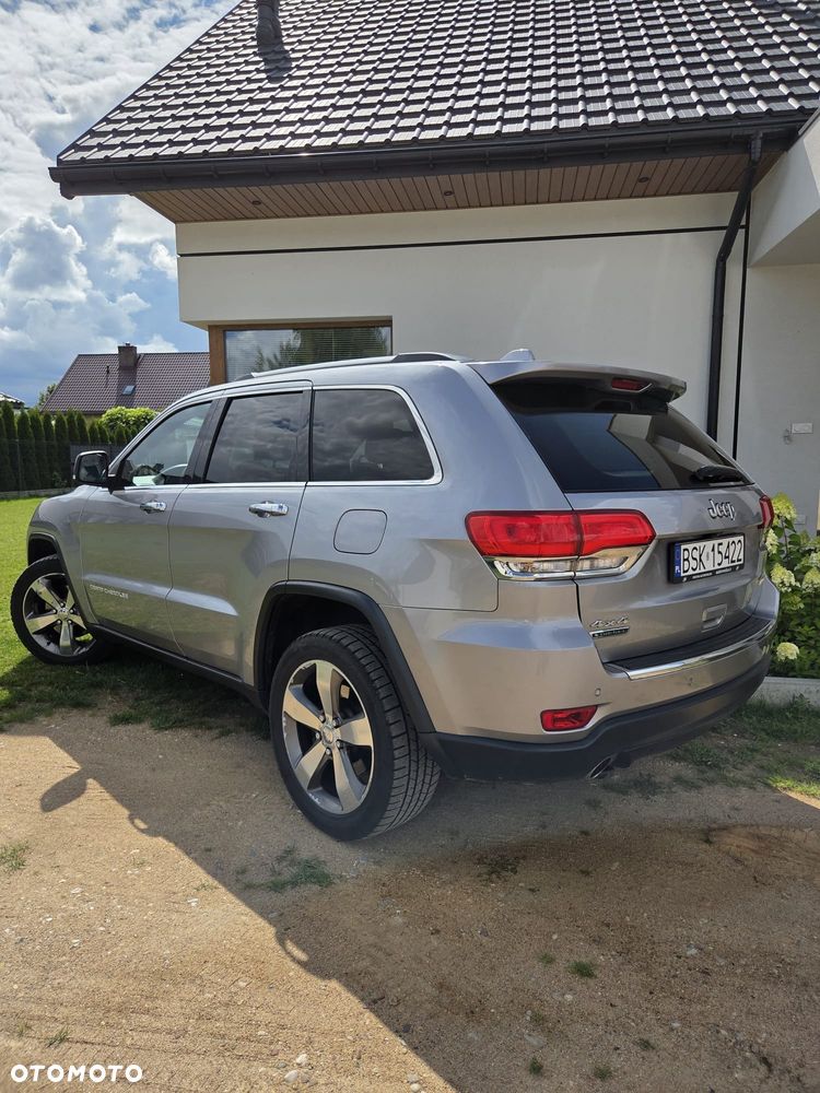 Jeep Grand Cherokee - 4