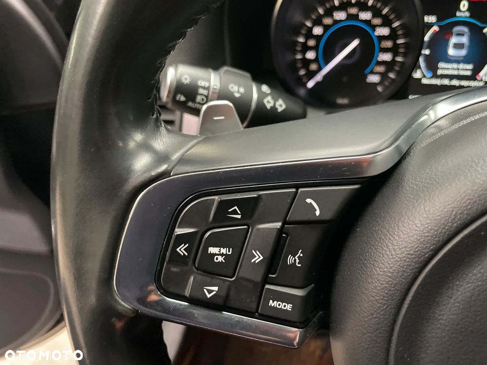 Jaguar XF 2.0 i4D AWD R-Sport - 27