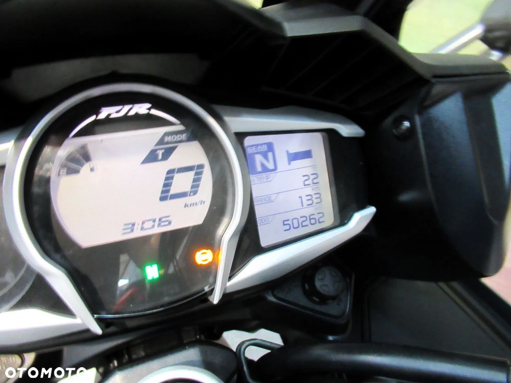 Yamaha FJR - 19