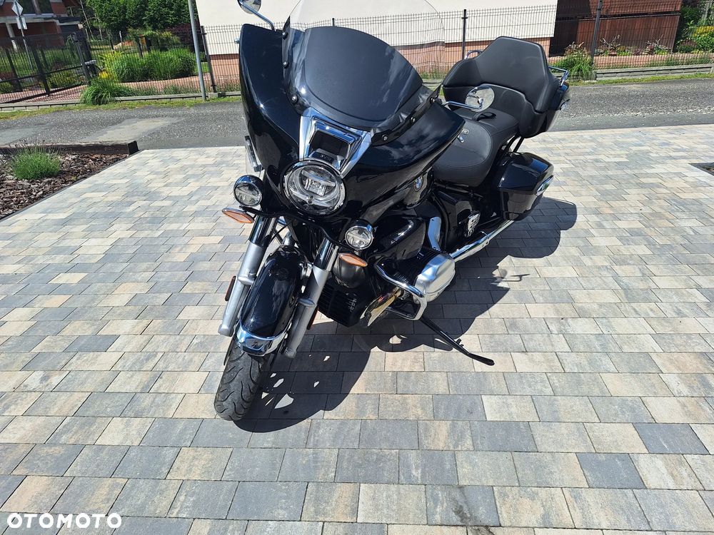 BMW R - 1