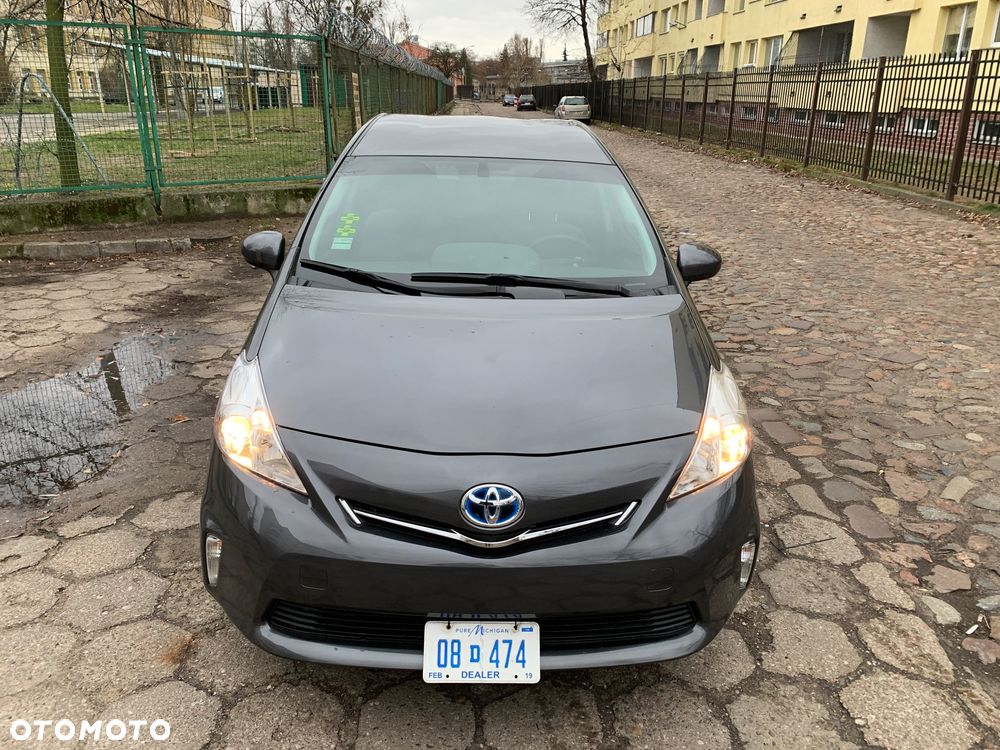 Toyota Prius+ - 26
