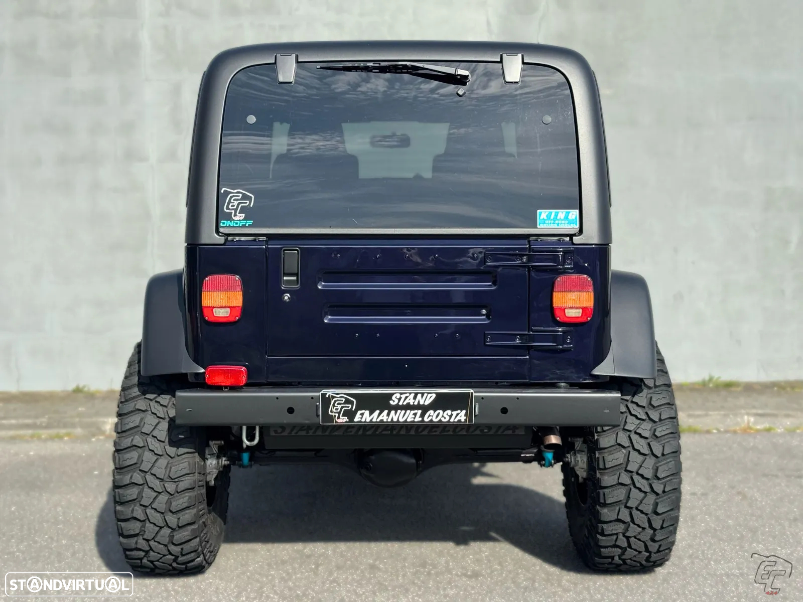 Jeep Wrangler - 4