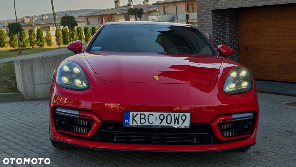 Porsche Panamera - 27