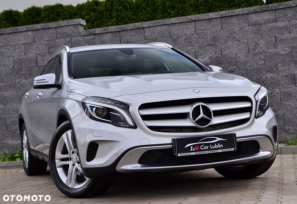 Mercedes-Benz GLA 200 UrbanStyle Edition - 1