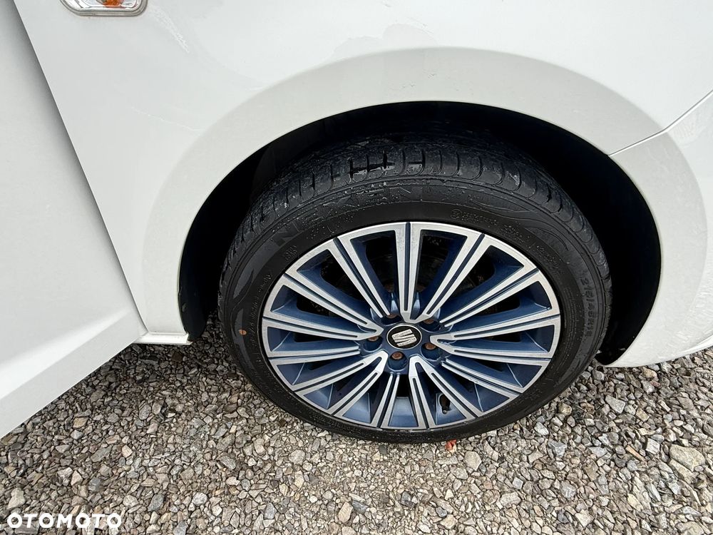 Seat Ibiza 1.2 TSI CONNECT - 33