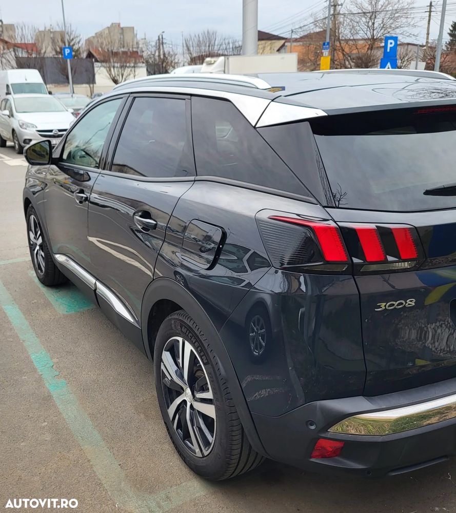 Peugeot 3008 225 e-EAT8 Allure - 11