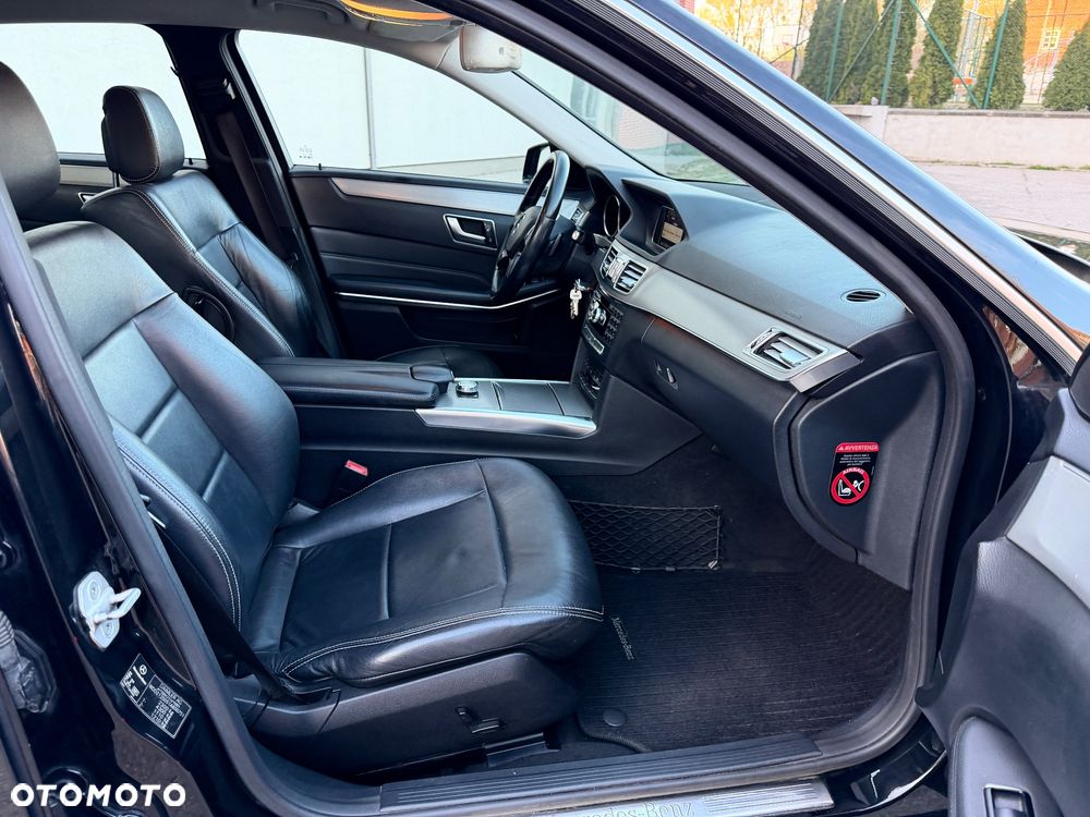 Mercedes-Benz Klasa E 220 BlueTEC 9G-TRONIC Avantgarde - 12