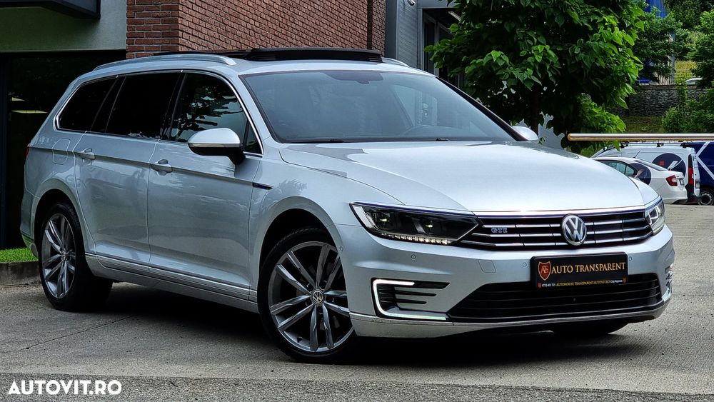 Volkswagen Passat - 12