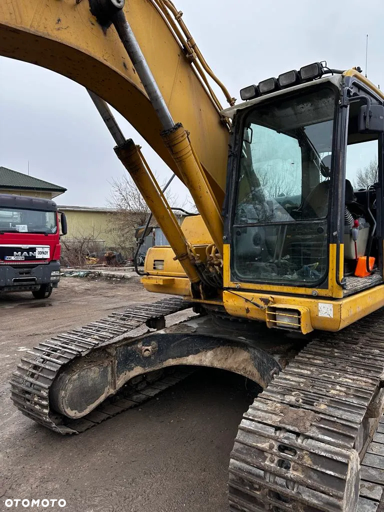 Komatsu 240-8 - 6