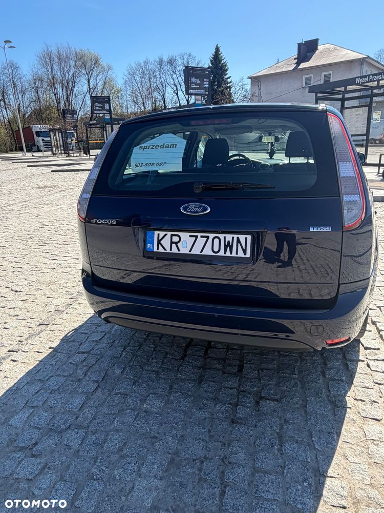 Ford Focus 1.8 TDCi Ambiente - 17