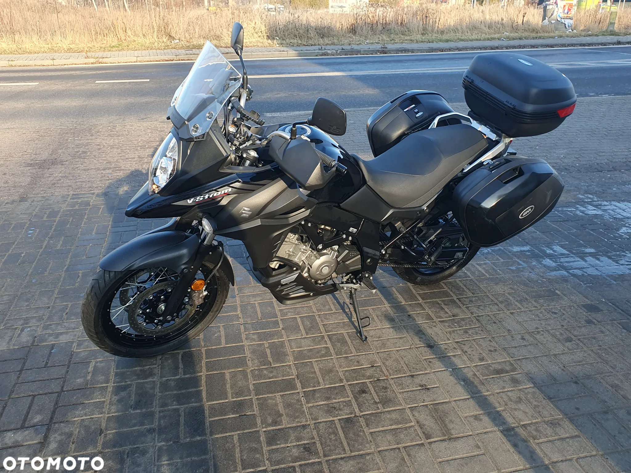 Suzuki V-STROM - 6