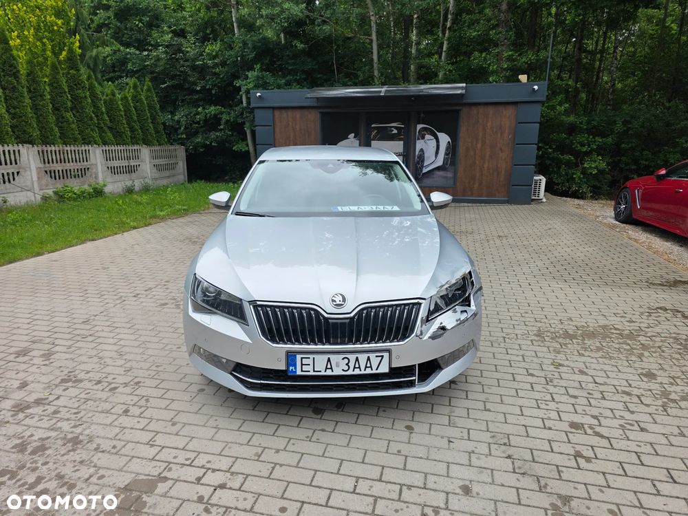 Skoda Superb 1.5 TSI ACT Ambition - 2