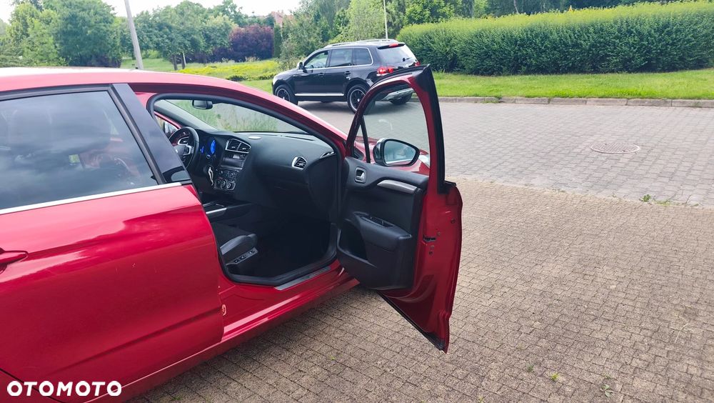 Citroën C4 THP 155 EGS6 Exclusive - 25