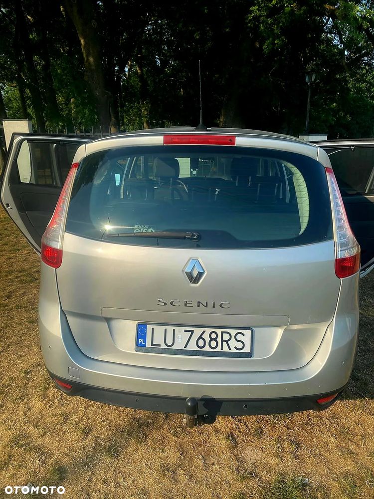 Renault Grand Scenic 2.0 16V 140 CVT Luxe - 5