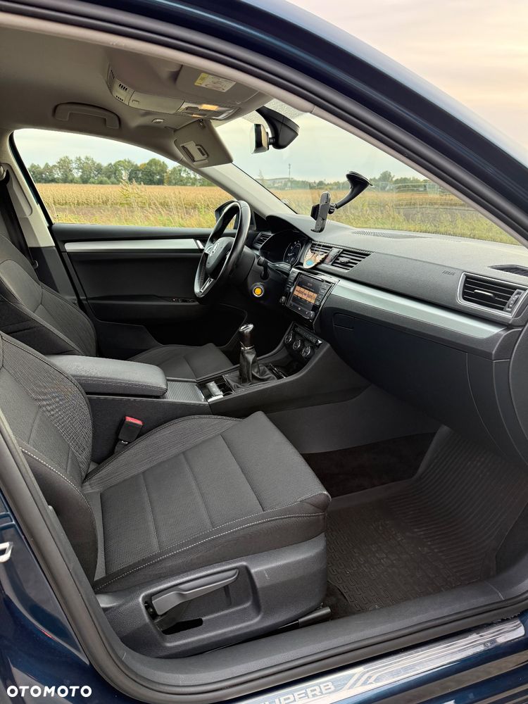 Skoda Superb 1.8 TSI Ambition - 9