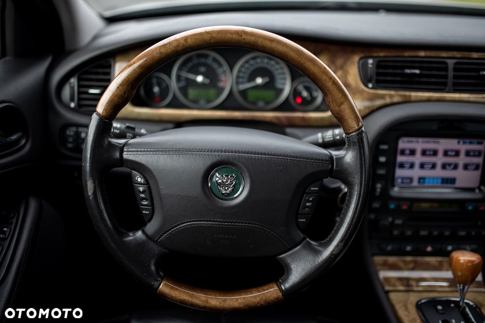 Jaguar S-Type 2.7 V6 D Executive - 16