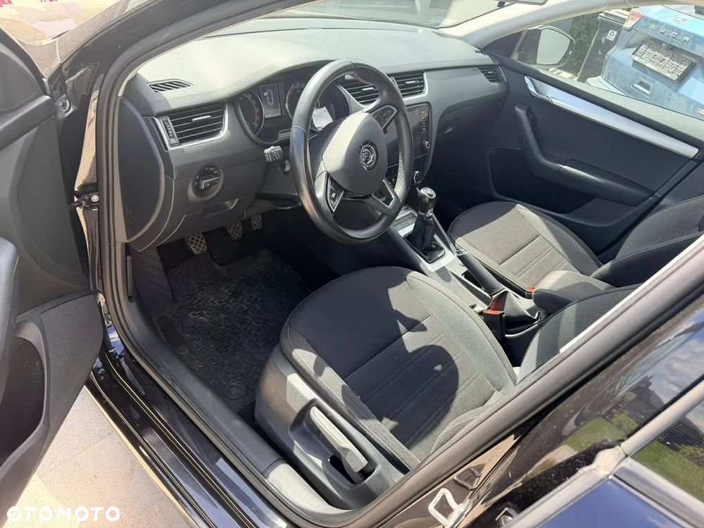 Skoda Octavia 1.6 TDI Ambition - 6
