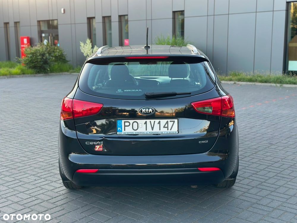 Kia Ceed - 4