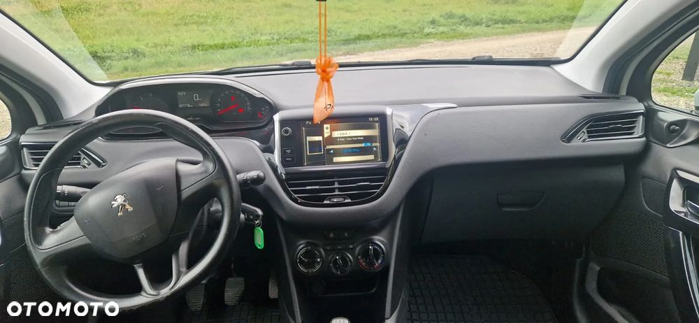 Peugeot 208 1.4 HDi Business Line - 10