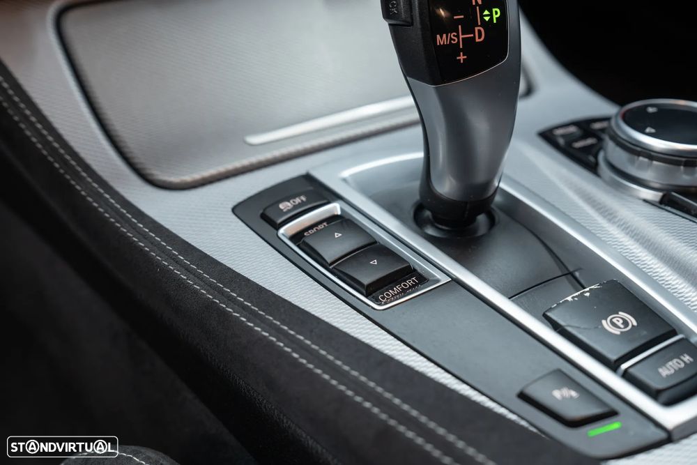 BMW 520 d Pack M Auto - 36