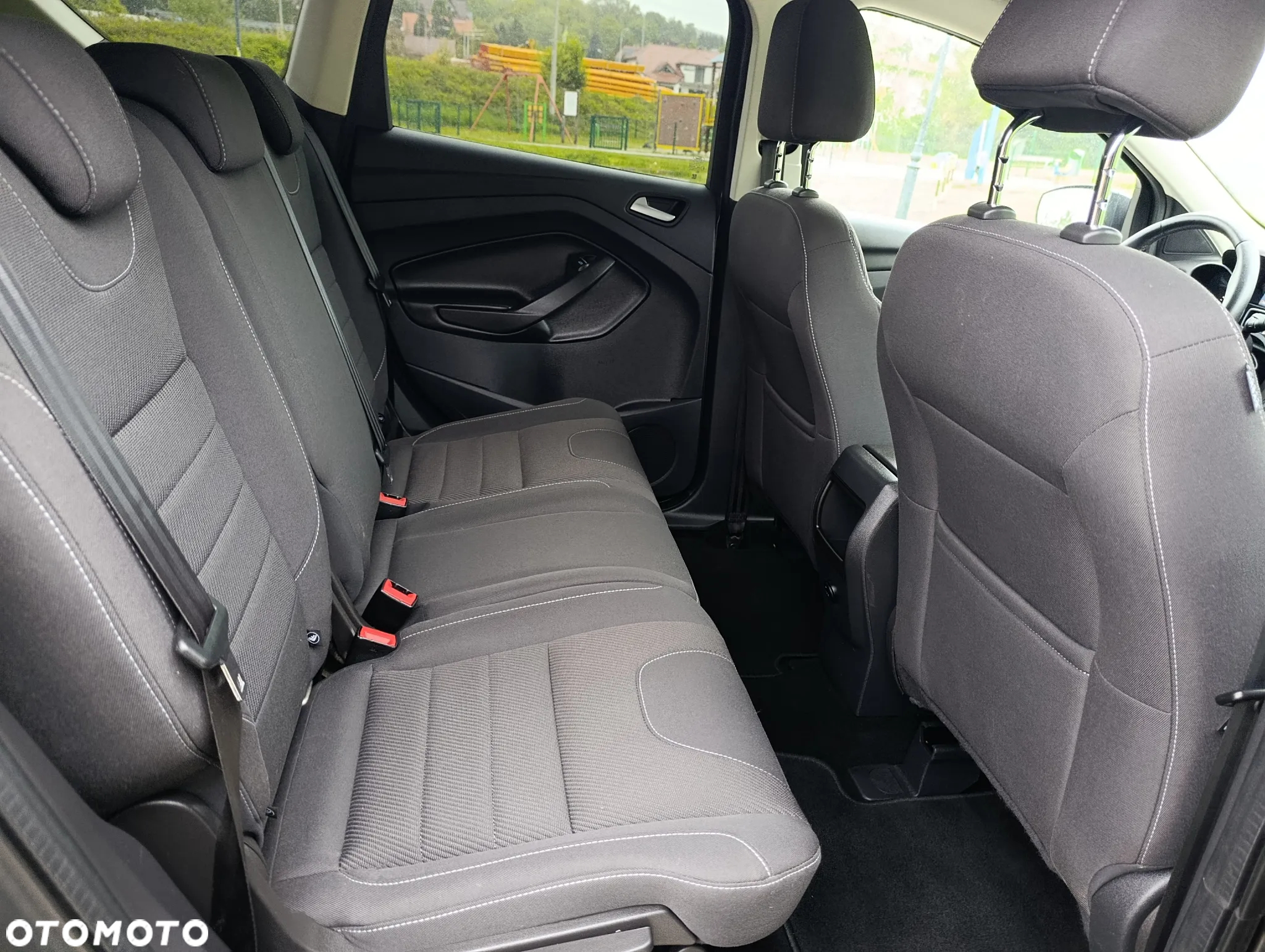 Ford Kuga 1.5 EcoBoost 4WD Trend - 17