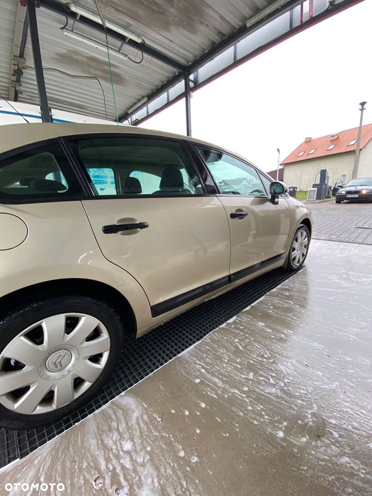 Citroën C4 - 11