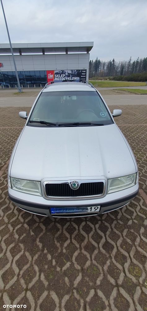 Skoda Octavia 1.6 Rider - 4