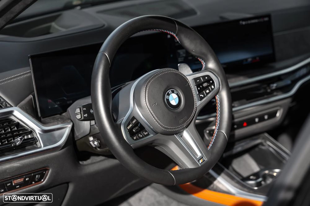 BMW X7 M M60i Pack Desportivo Pro - 20