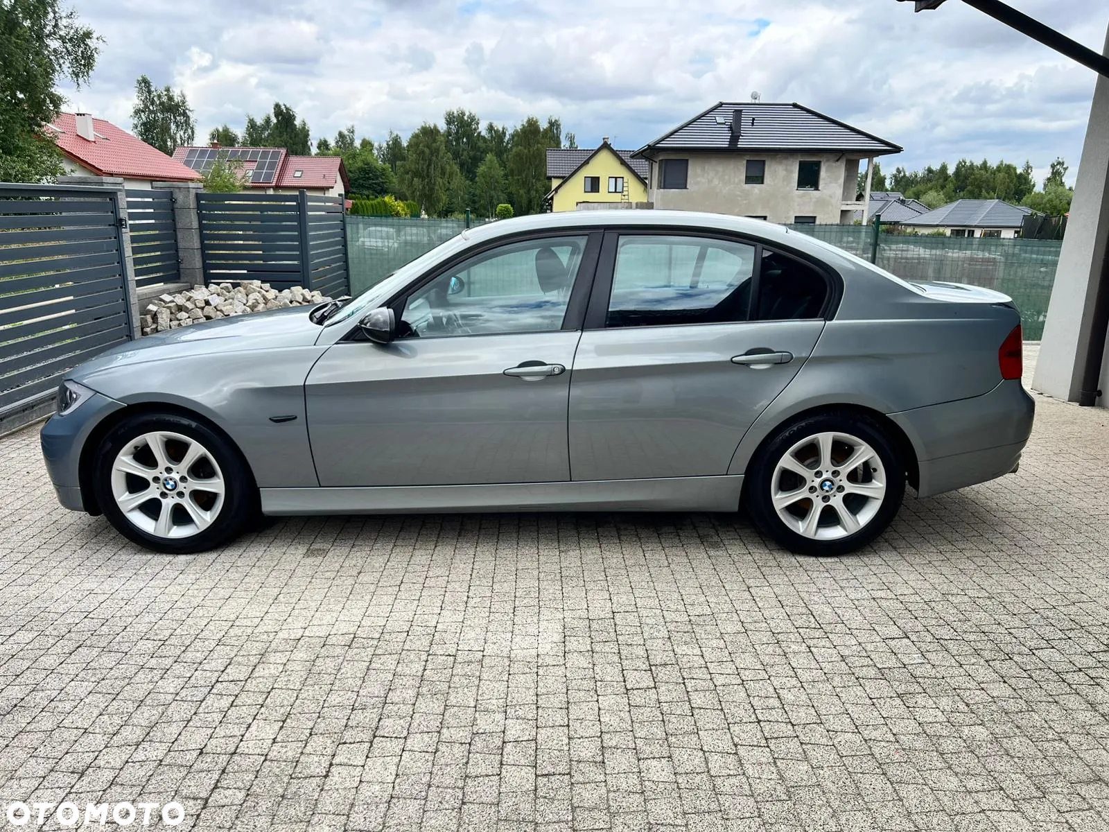BMW Seria 3 320i - 15