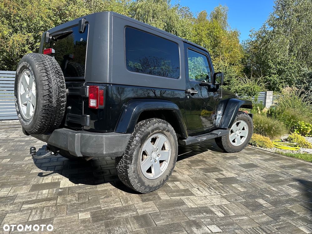 Jeep Wrangler 3.8 Sahara - 3
