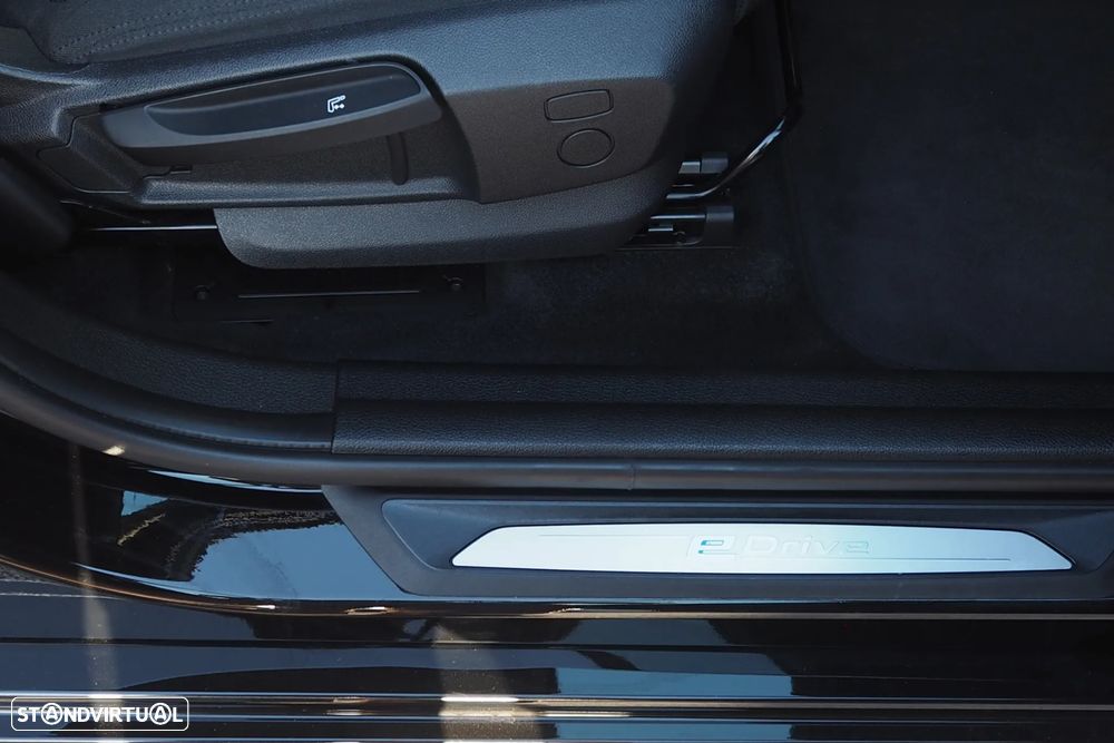 BMW 225xe Active Tourer iPerformance - 26