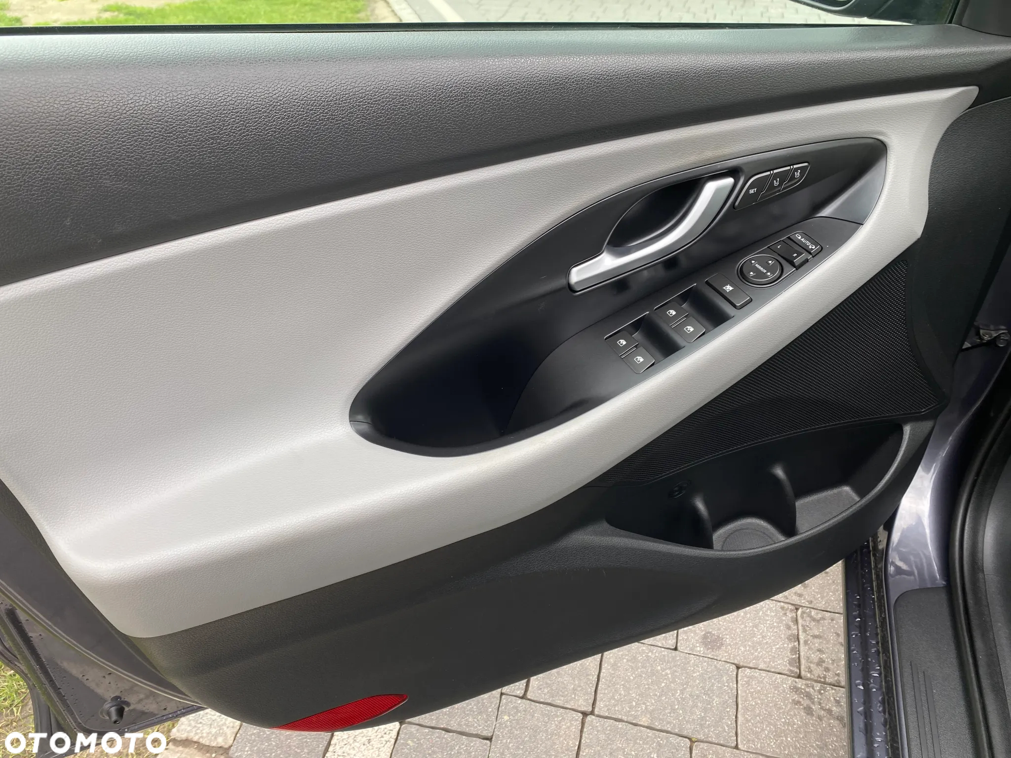 Hyundai i30 1.6 D Premium DCT - 17