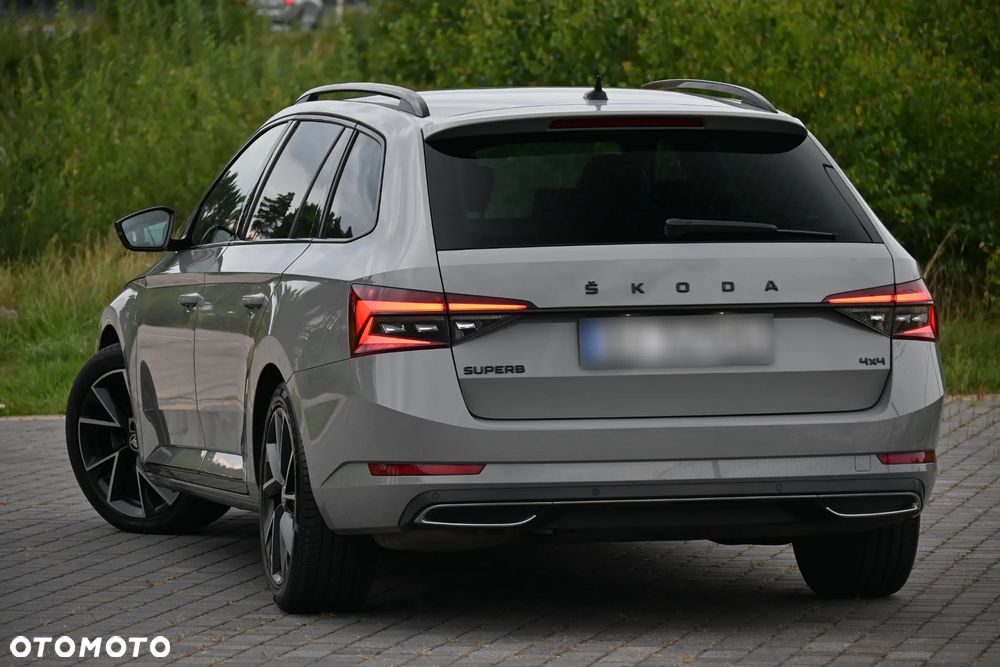 Skoda Superb 2.0 TDI SCR 4x4 Sportline DSG - 19