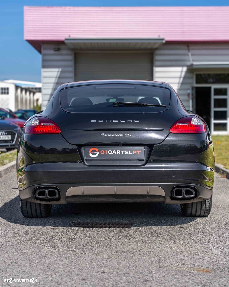 Porsche Panamera 4S PDK - 7
