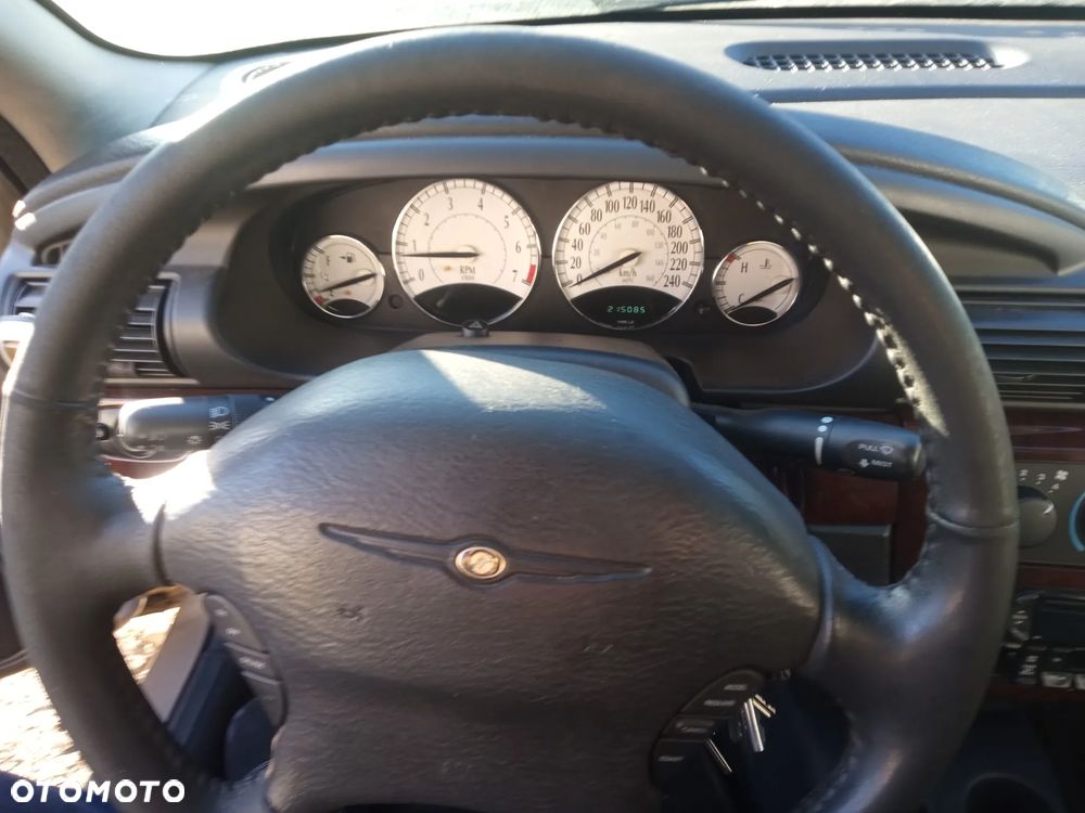 Chrysler Sebring 2.0 LE - 28