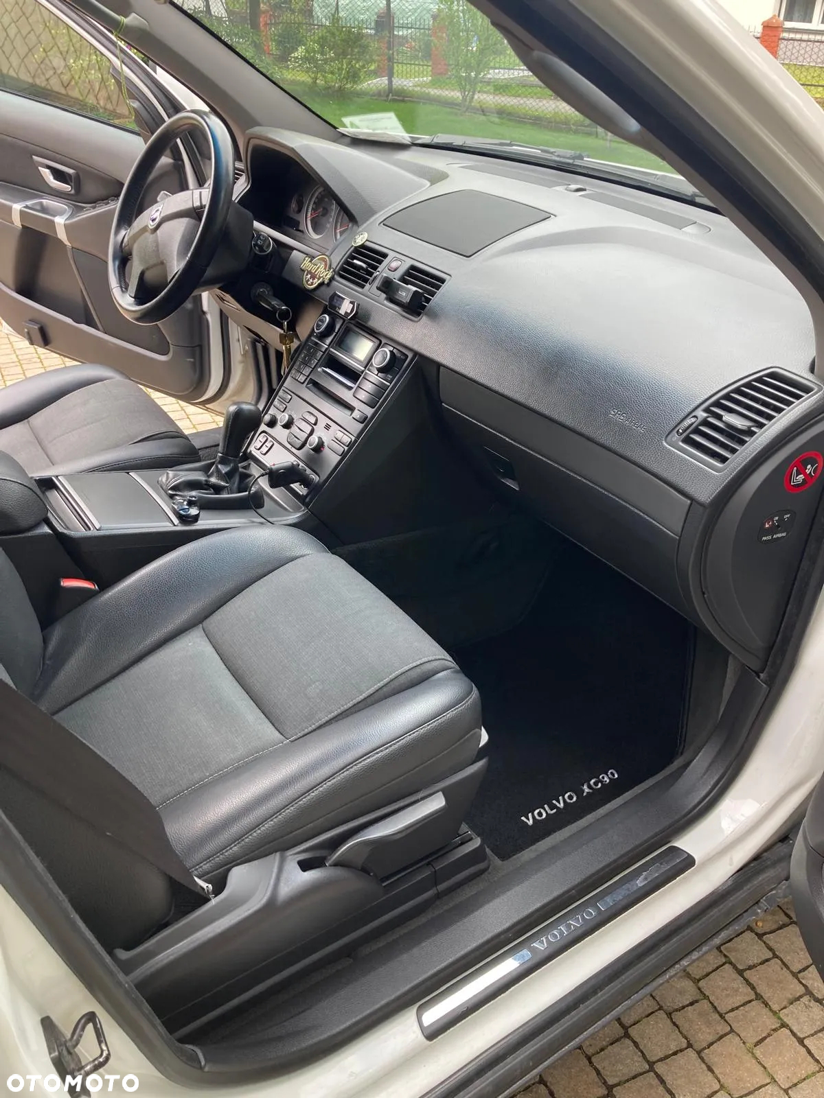Volvo XC 90 D5 AWD Momentum - 14