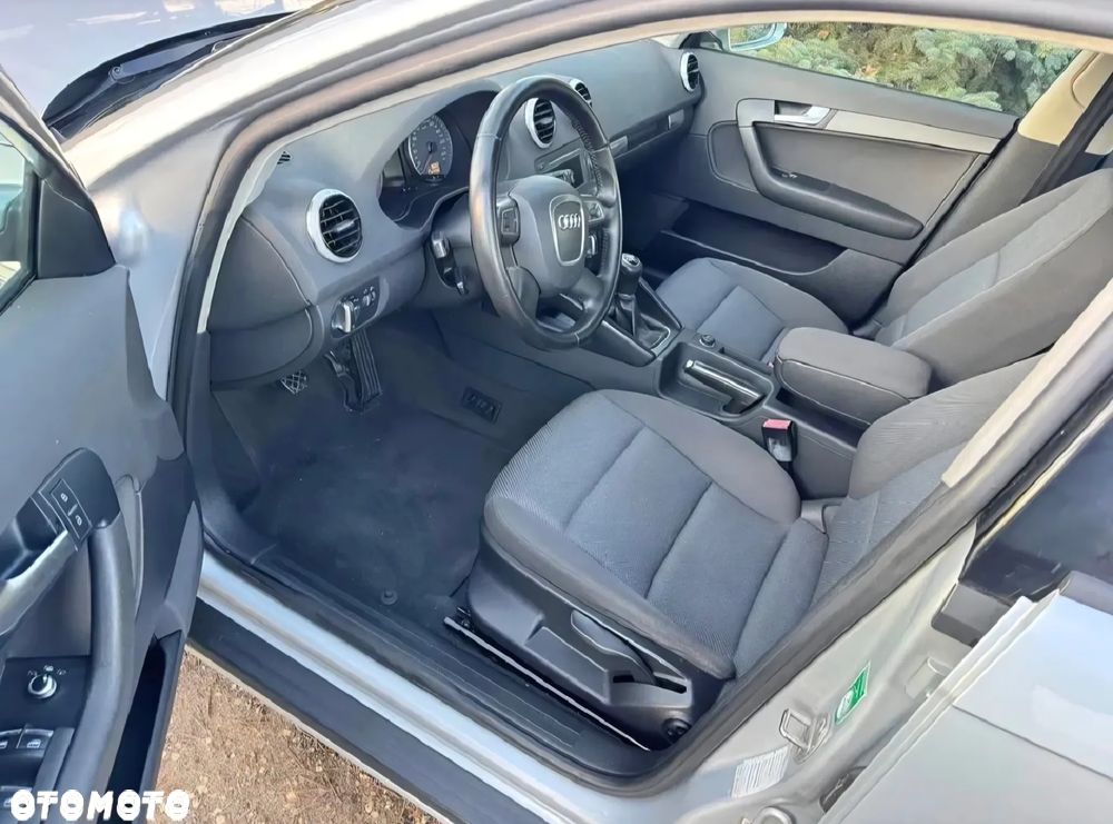 Audi A3 Sportback - 17