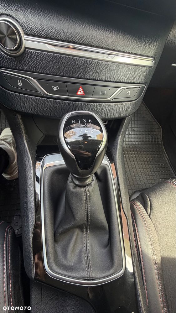 Peugeot 308 1.5 BlueHDi Business Line S&S - 29