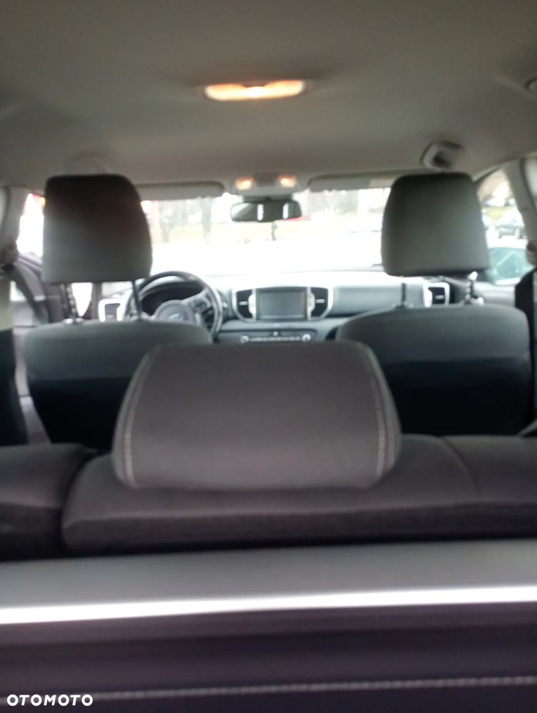 Kia Sportage - 16