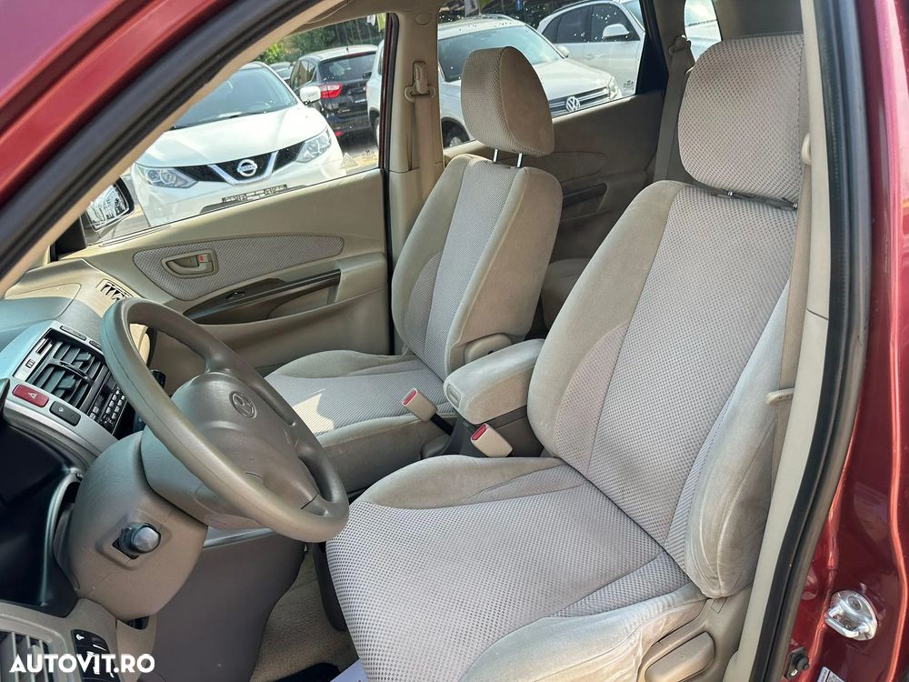 Hyundai Tucson 2.0 DOHC GL MT 2WD COMFORT - 6