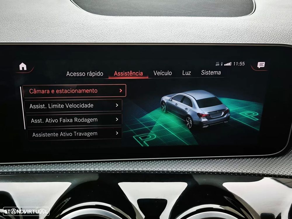 Mercedes-Benz A 250 Limousine e AMG Line - 40