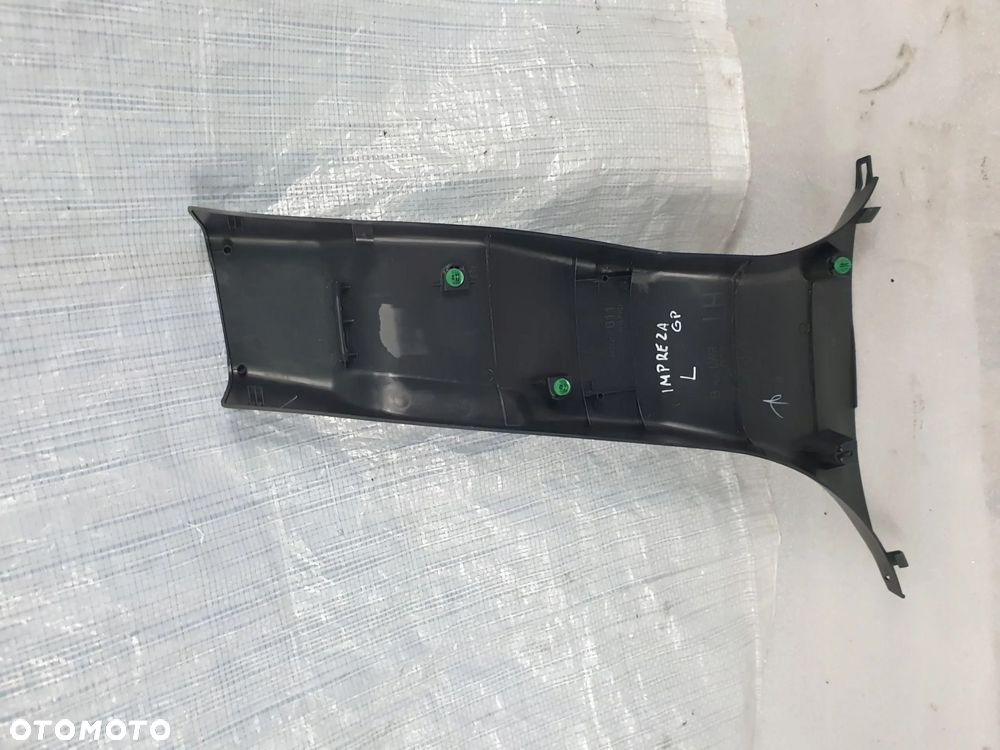 OSŁONA SŁUPKA ŚRODKOWEGO LEWA IMPREZA GP - 5