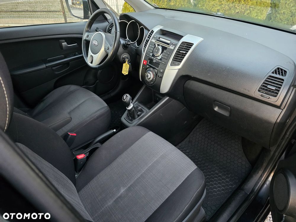 Kia Venga 1.4 CRDi 90 Attract - 22