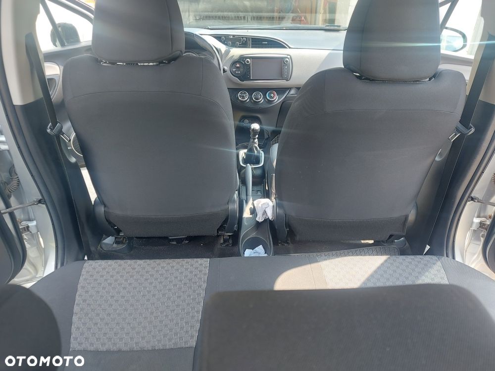 Toyota Yaris 1.33 Premium - 7
