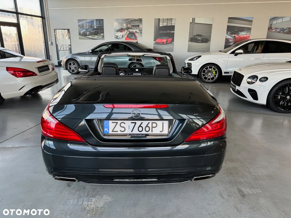 Mercedes-Benz SL 500 7G-TRONIC - 23
