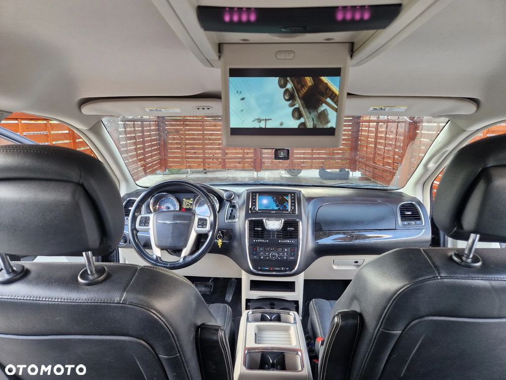 Chrysler Town & Country 3.6 Limited - 5