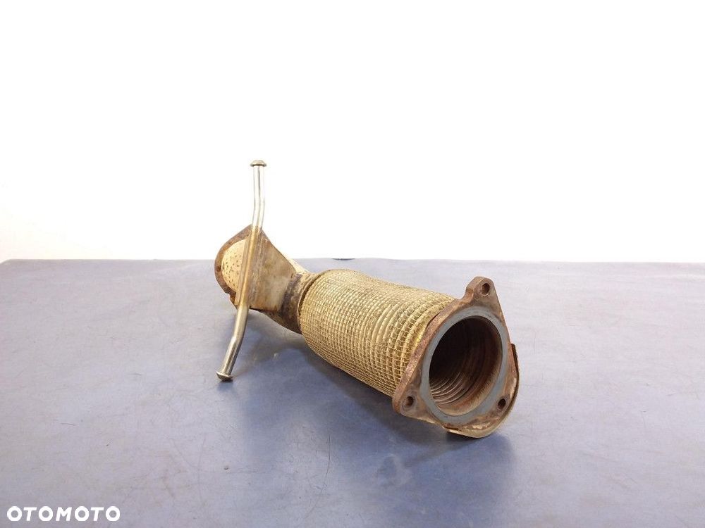 VOLVO XC60 II 2.0 T5 ŁĄCZE ELASTYCZNE - 2